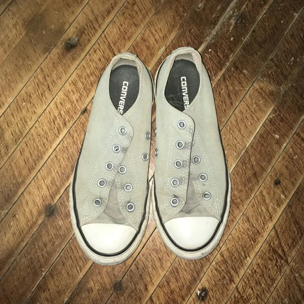Converse/Chucks low top sneakers